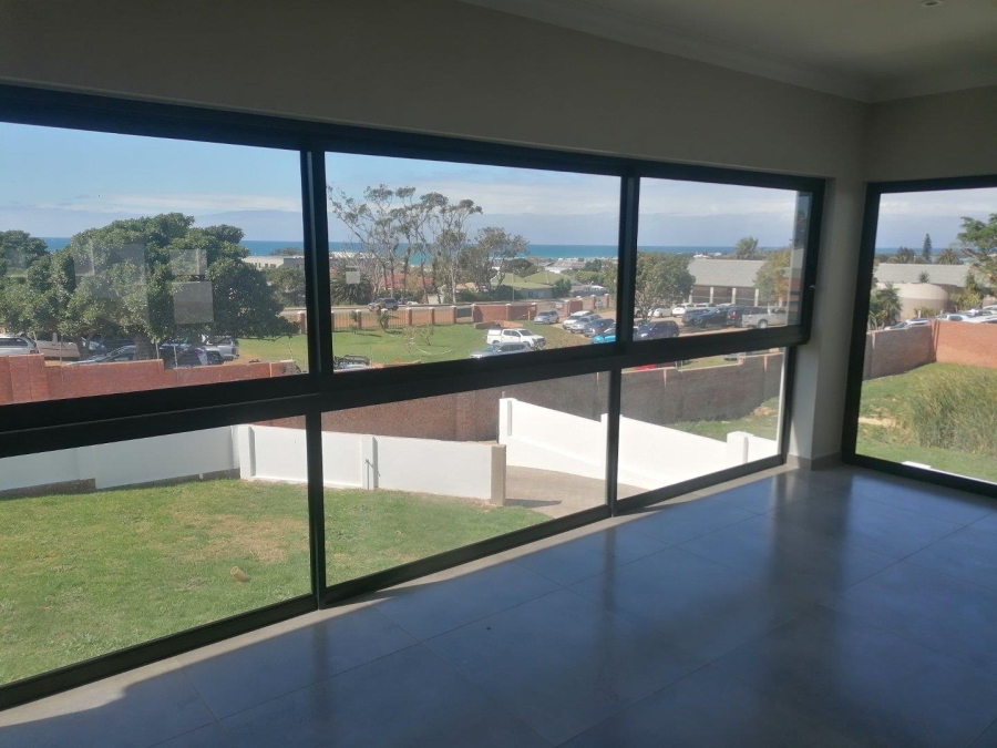 3 Bedroom Property for Sale in Jeffreys Bay Central Eastern Cape